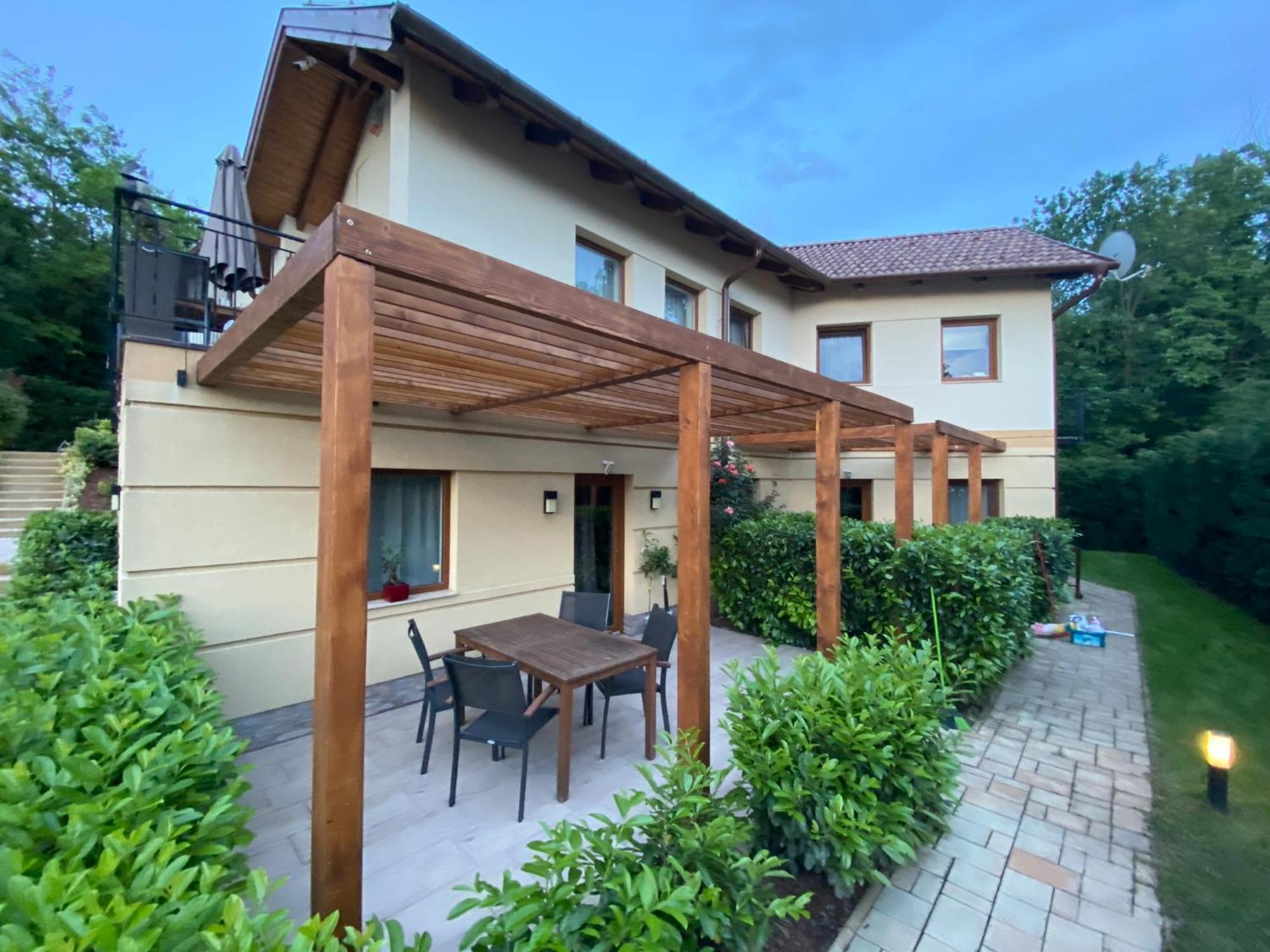 באלאטונסארסו Terrasun Apartments מראה חיצוני תמונה
