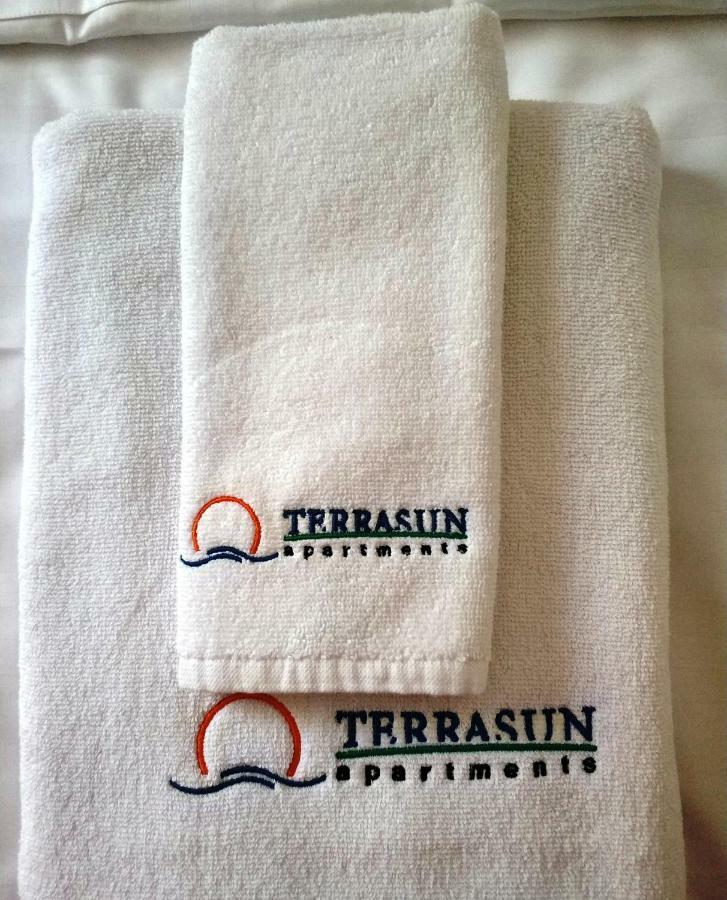 באלאטונסארסו Terrasun Apartments מראה חיצוני תמונה